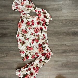 Floral Pink and White blouse